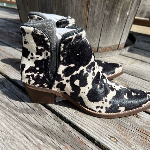 LST Pair size 6 Genuine Cowhide Ankle Bootie Women Boho Western Shoe boot New - Picture 2 of 12